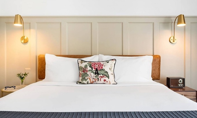 Wilmington Historic District Hotel | Just What You Were Looking For! Pets Allowed, Close to City Stage Theatre