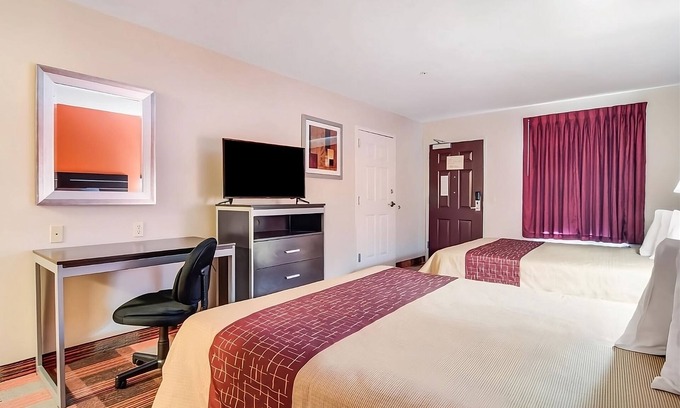Mableton Hotel | Just What You Were Looking For! Free Parking, Near Sweetwater Creek State Park