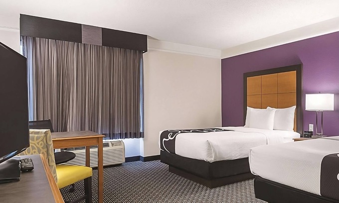 Guasti Hotel | Just What You Were Looking For! 2 Spacious Units. Pool Access and Free Parking!