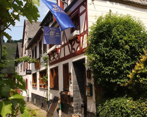 Punderich House | Kühn's Gästehaus