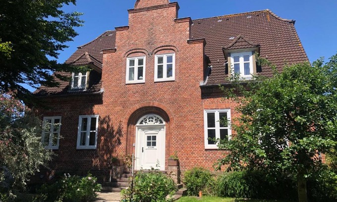 Niebuell Apartment | Künstlerhaus