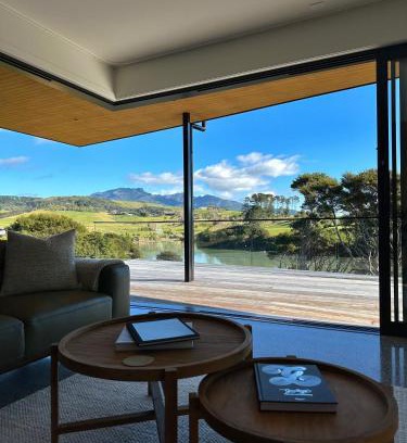 Raglan House | Kōtare Grove