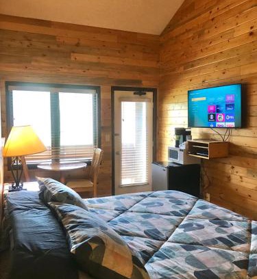 Granby Apartment | K-Suite-Mt View-Resort-Pool-Hot Tub-Near RMNP & WP