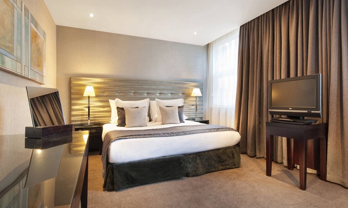Addison Hotel | K West Hotel & Spa