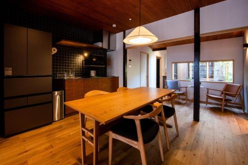 Nishijin Villa | KACHŌ Residence