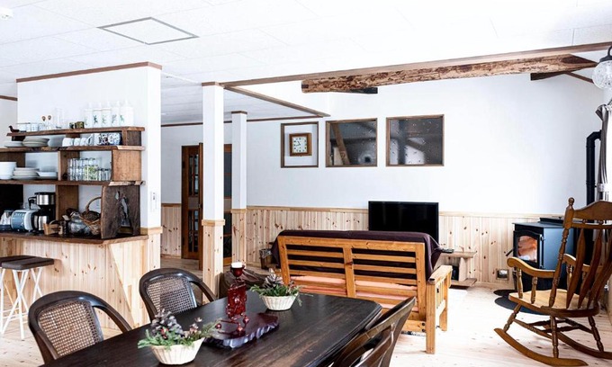 Yuzawa House | Kagura mountain villa HANARE