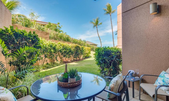 Kahana House | Kahana Villa E111