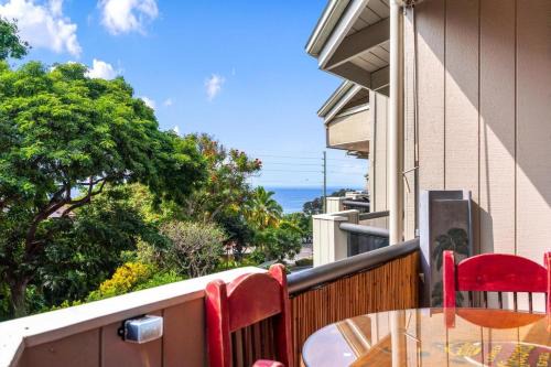 Historic Kailua Village House | Kailua Bay Resort#2-306