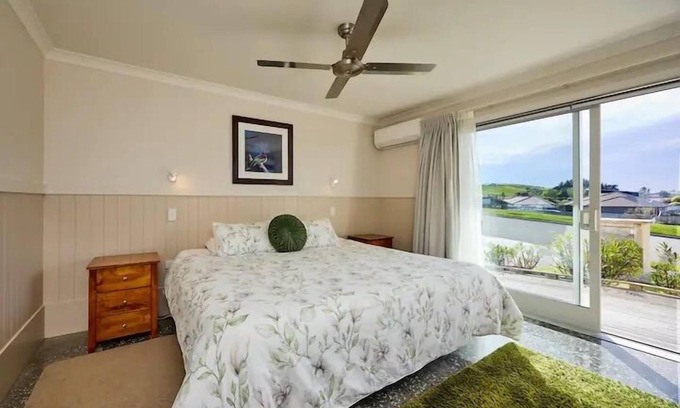 Kaikoura Apartment | Kakatu Retreat - Golfers View, Kakatu Retreat | Golfers View | Breakfast Included