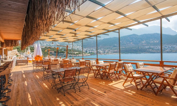 Kalkan Hotel | Kalkan Saray Suites - Adults Only