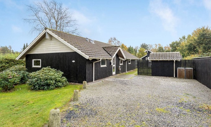 Egense House | "Kalli" - 350m to the fjord by Interhome