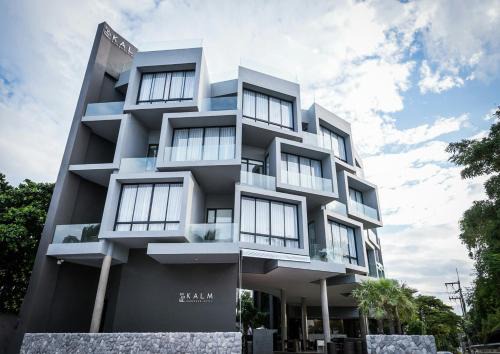 Saen Suk Hotel | Kalm Bangsaen Hotel