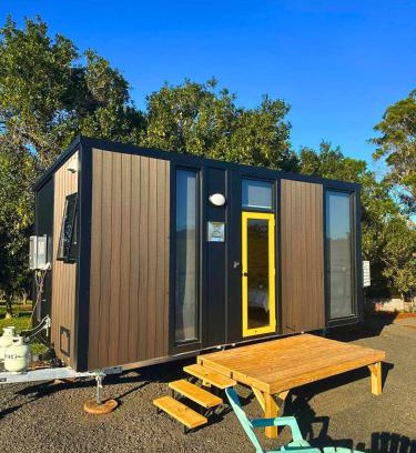 Numulgi House | Kalm The Farm by Tiny Away