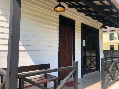 Chukai House | Kalong Bay Homestay Villa Jasmine