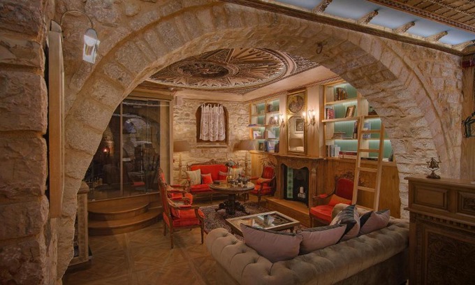 Ioannina Town Centre Hotel | KAMARES Historic Boutique Hotel & Spa