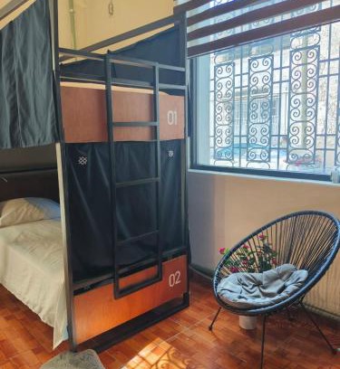 Centro House | Kambal Peregrino