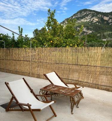 Kamena Vourla Apartment | Kamena Home Apartment in Kamena Vourla