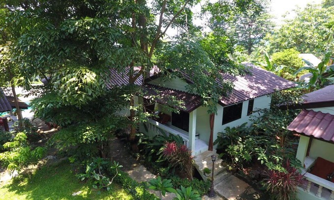 Bai Lan Hotel | Kamrai Resort