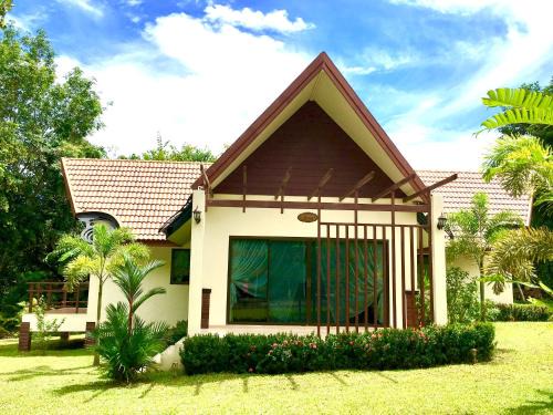 Nong Thale House | Kannapat House