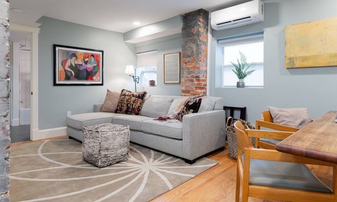 Historic Montford Apartment | Kanuga Suite Live Like a Local in Downtown Asheville