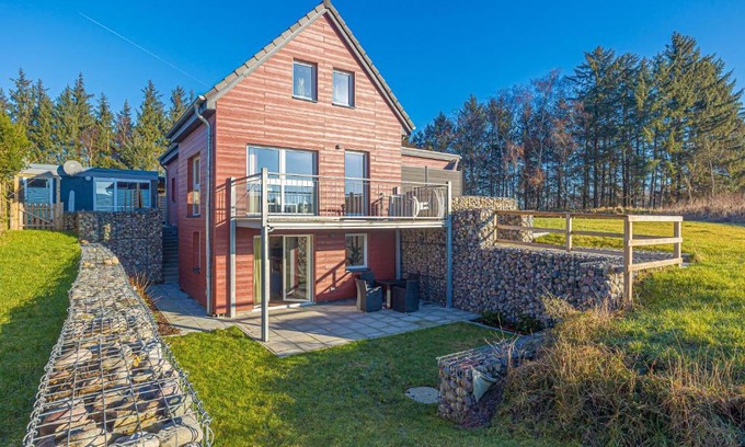 Harrislee Apartment | Kapitänshaus Niehuus fewo1846 - Webleinstek - moderne Wohnung mit Terrasse auf parkähnlichem Grundstück