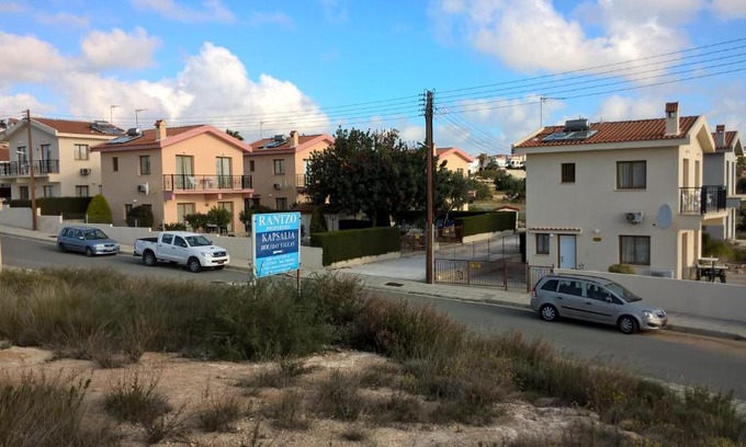 Pissouri Villa | Kapsalia Holiday Villas