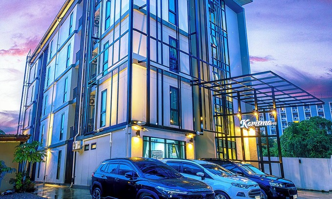 Khanna Yao Hotel | Karisma95