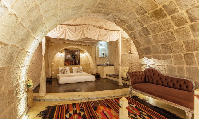 Uchisar Hotel | Karlik Cave Suite Cappadocia