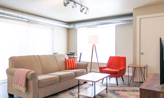 Whittier Apartment | Kasa | Family Friendly, Self Check-In + Gym Access | Minneapolis