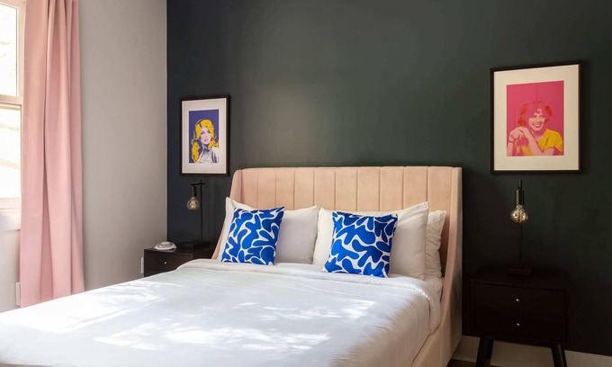 Dilworth Apartment | Kasa | Take a stroll through historic streetcar suburb | Charlotte