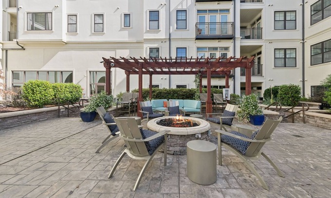 Southwest Raleigh Apartment | Kasa Village District Raleigh