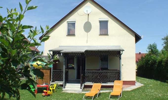 Balatonkeresztur House | Katalin nyaraló