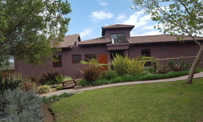 Wilderness House | Kaya Cabhozi at 306-on-HeightsRoad