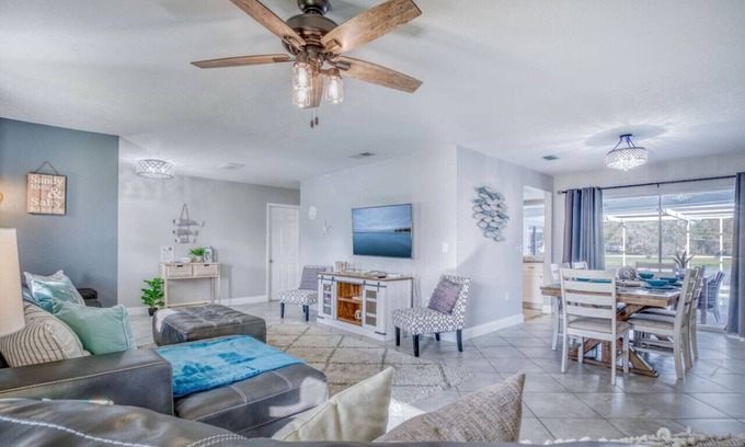 Whitfield House | Kayak-Fish-King Bed-Free Htd Pool-Dog Loving & IMG