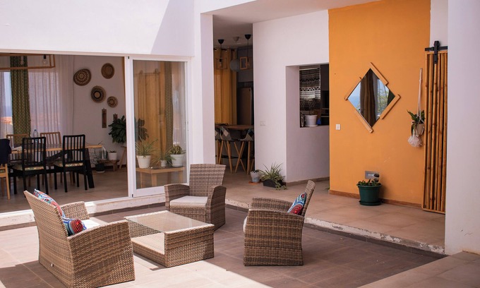 Cidade Velha House | Kaza Karibu: large house with sea view, very quiet & fully equipped