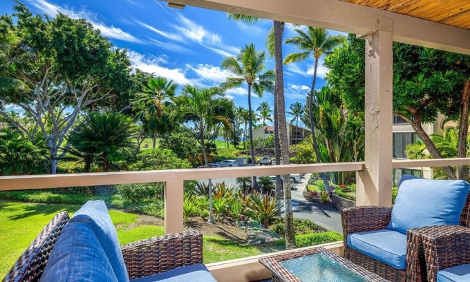Kahaluu Bay House | Keauhou Kona Surf & Racquet Club #6-201