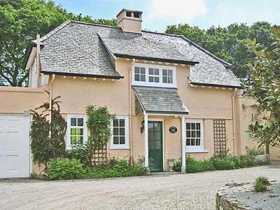 Helford Passage House | Keeper's Cottage