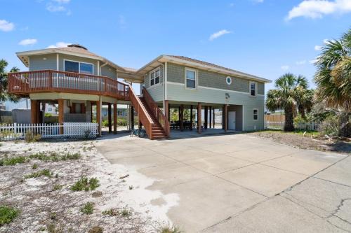 Villa Primera House | Keepin' It Reel Beach House