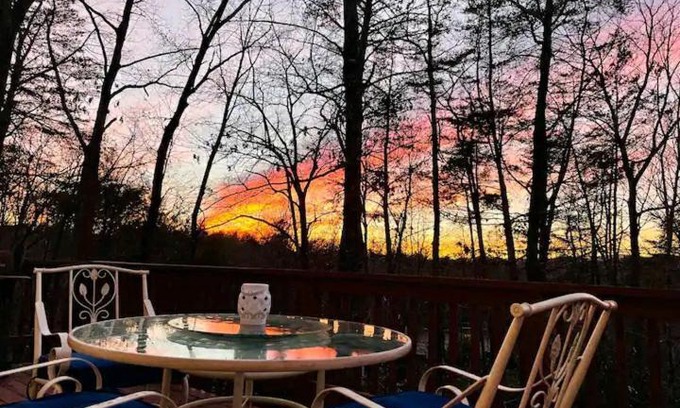 Dahlonega House | Keith Retreat