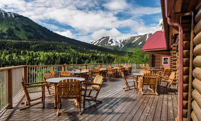 Cooper Landing Hotel | Kenai Princess Wilderness Lodge
