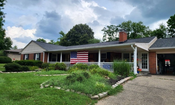 Rockcreek Lexington Road House | Kentucky Derby - Lease my home