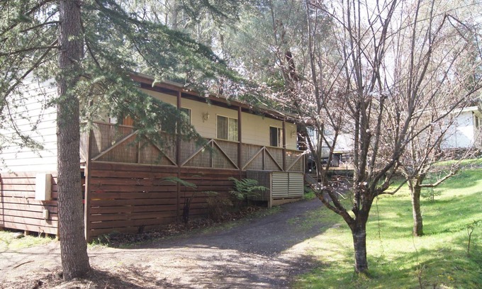 Sawmill Settlement House | Keppt Holiday Cottage