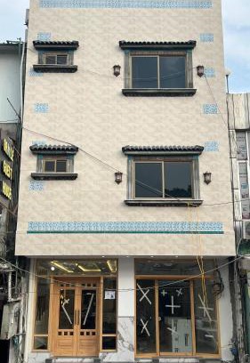G-9 Sector House | kestrel hotel