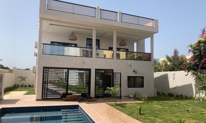 Ngaparou House | Keur Méry, Bimataz vous transporte au Sénégal
