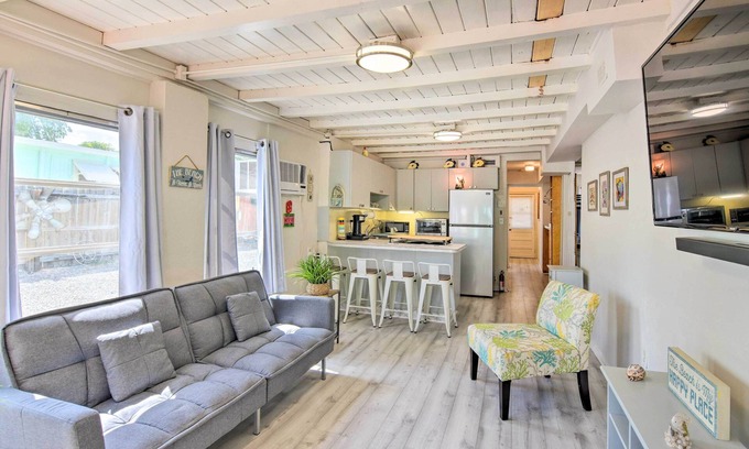 Key Largo Village House | Key Largo Home w/Dock & Private Beach Access