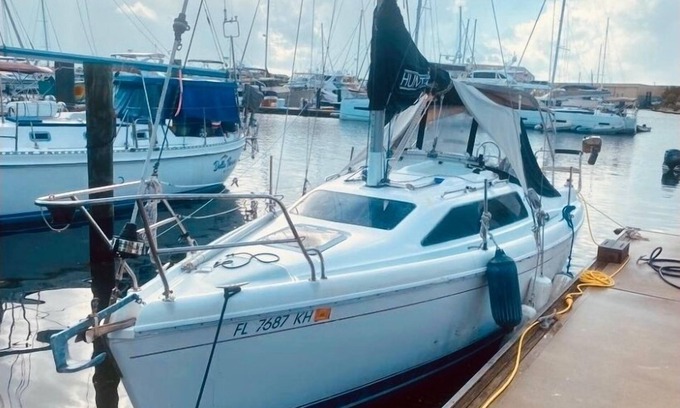 Key West Boat Rental | Key West Sailboat Getaway