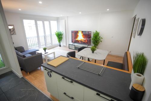 L'Hay-les-Roses Apartment | Keyless Appartement Moderne et Spacieux 90 m2 Parking