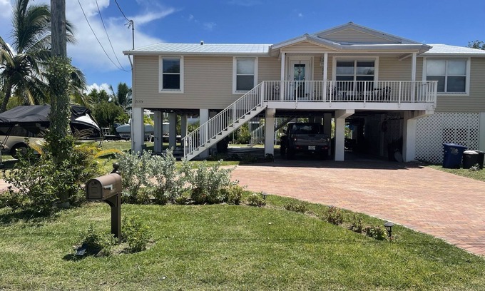 Breezeswept Beach Estates House | Keys Hideaway