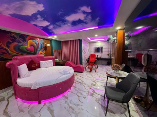 Binh Thanh Hotel | Khách Sạn Phương Linh 2