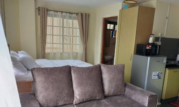 Ngara West Hotel | Khadz Nest